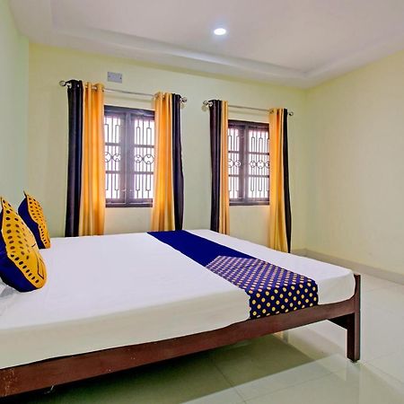 Spot On 73862 Jaya Tourist Home Варкала Экстерьер фото