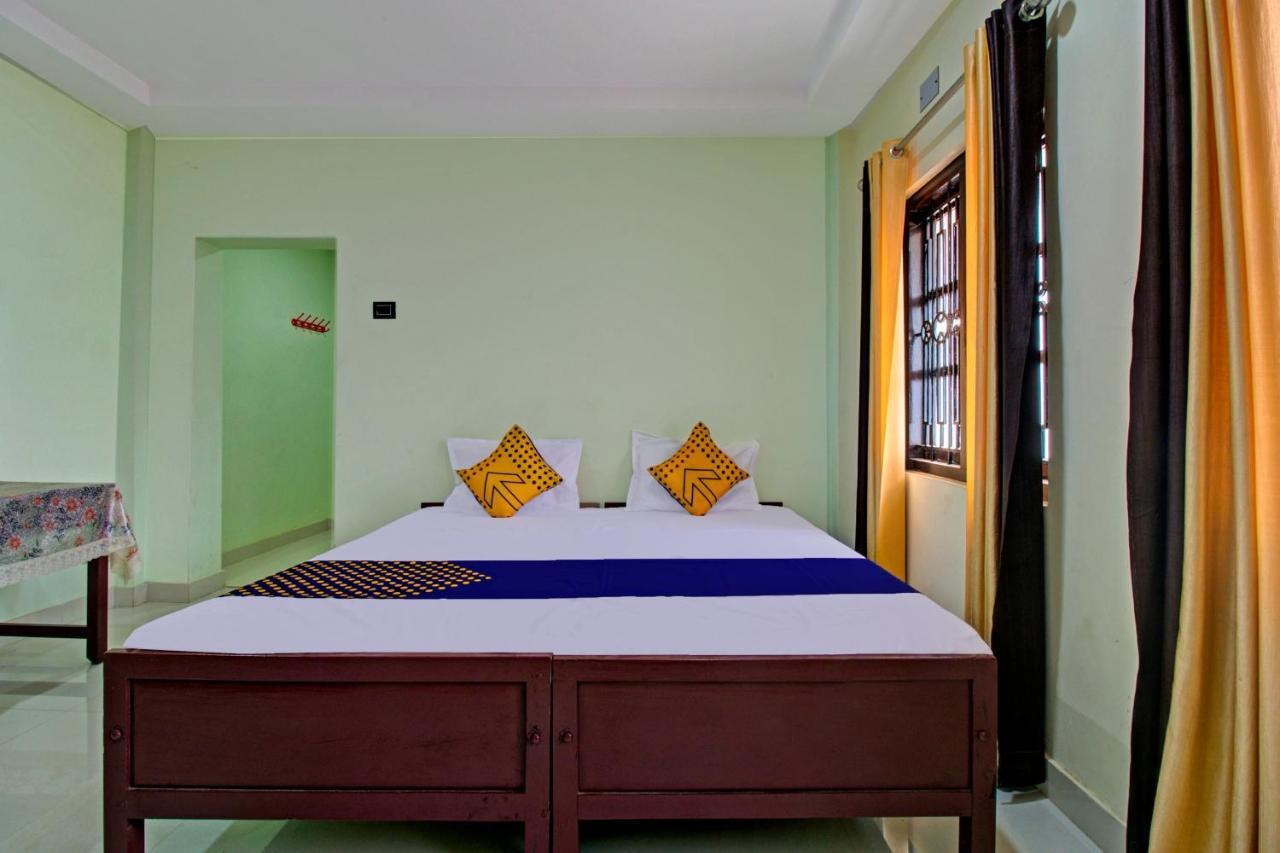 Spot On 73862 Jaya Tourist Home Варкала Экстерьер фото