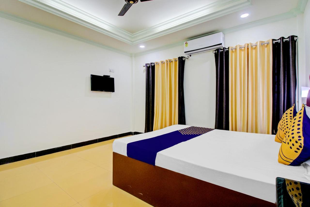 Spot On 73862 Jaya Tourist Home Варкала Экстерьер фото